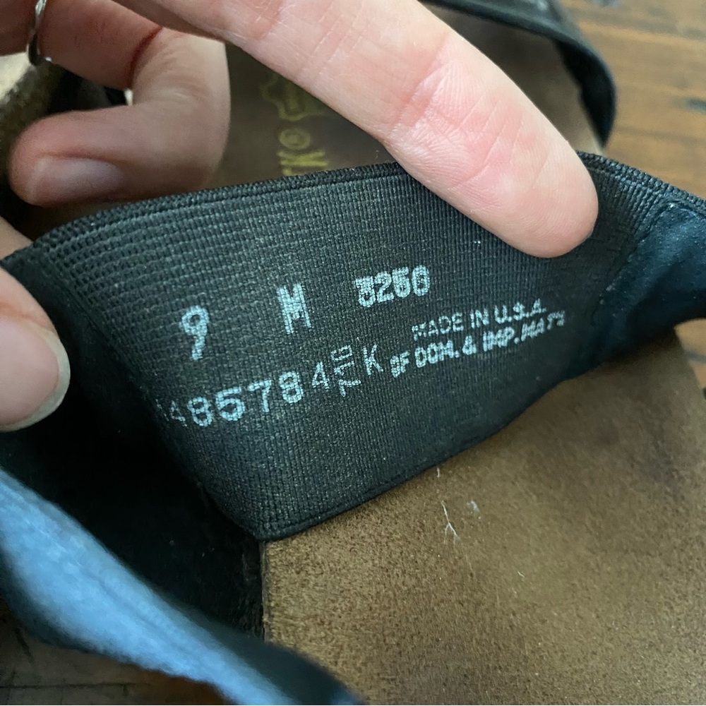 Munro‎ elastic double strap black sandal w/ Birkenstock footbed size 9 - Picture 9 of 14